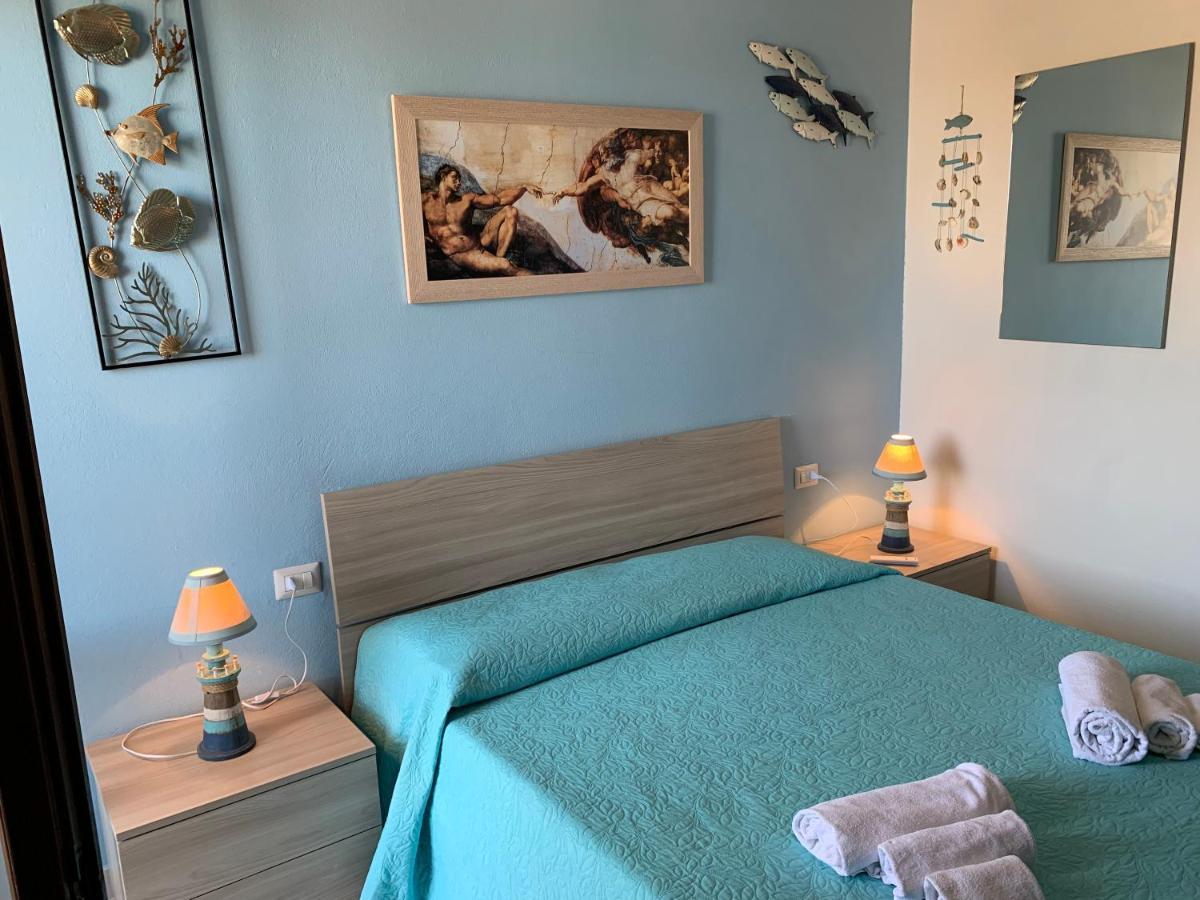 Una Finestra sul Mare Calasetta Esterno foto