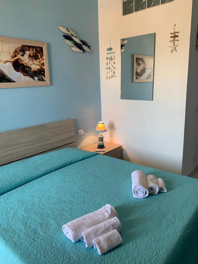 Una Finestra sul Mare Calasetta Esterno foto